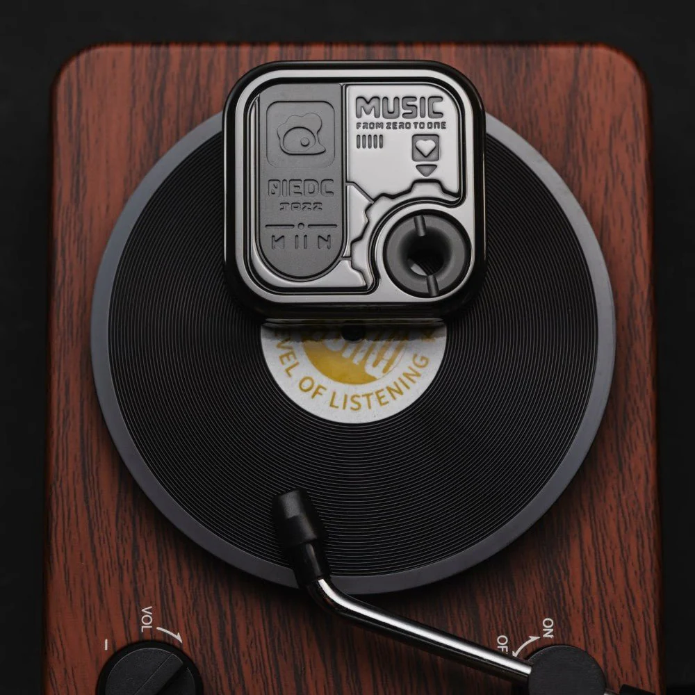 01EDC CD PLAYER CUBE - Image 14