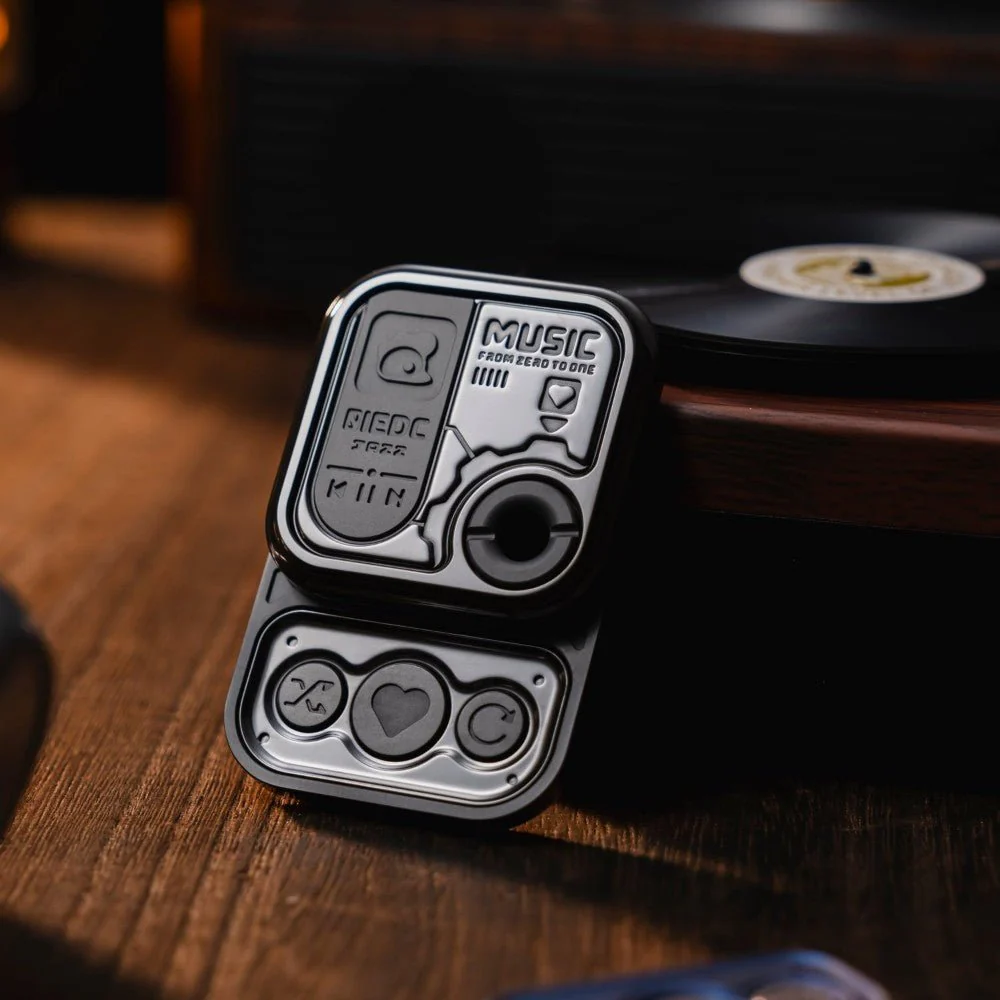 01EDC CD PLAYER CUBE - Image 17