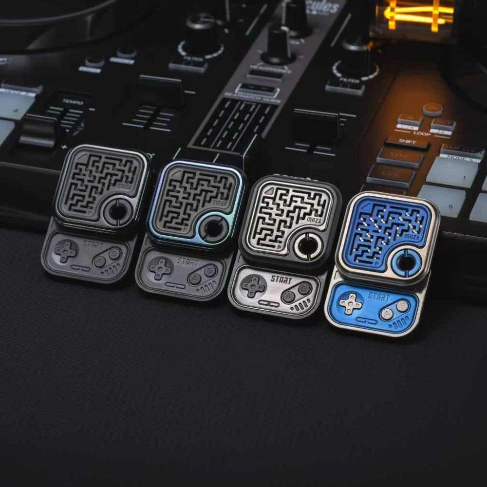 01EDC GAME CUBE Slider