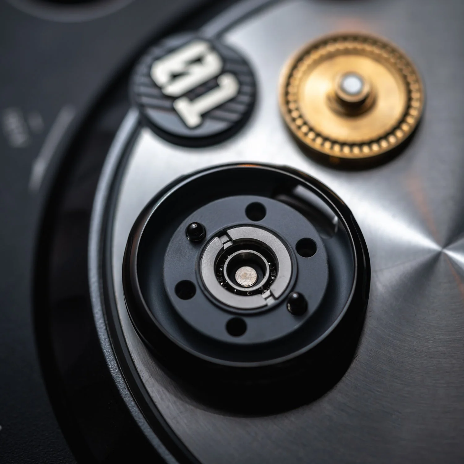 01EDC Time Badge Mechanical Haptic Coin - Image 11