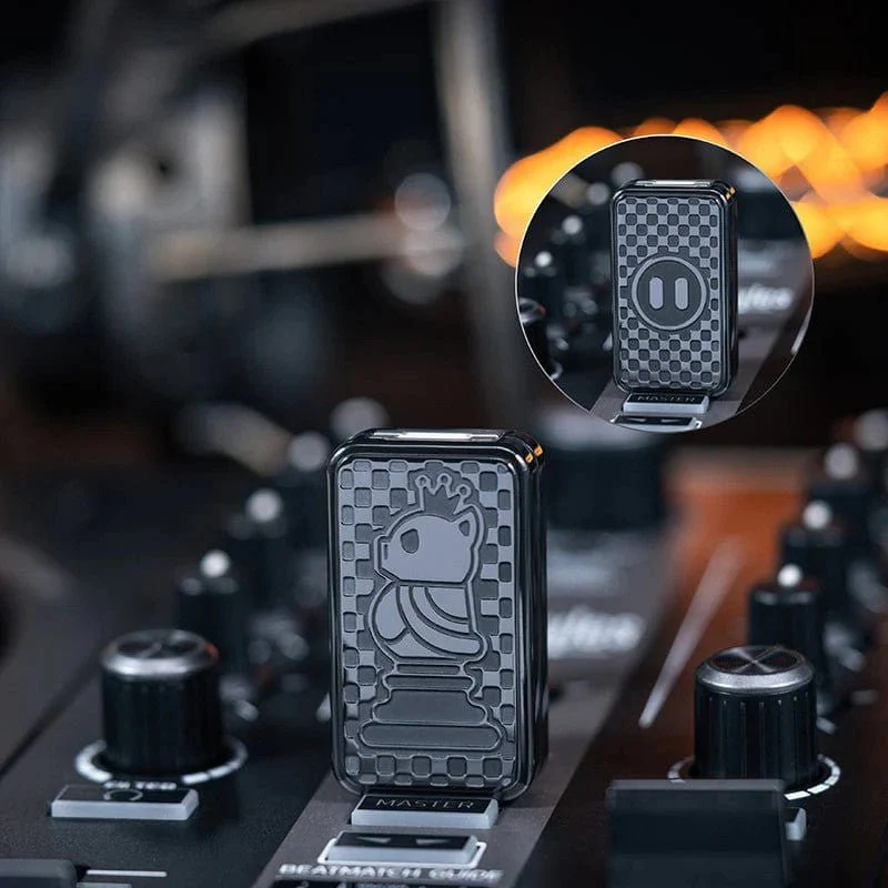 01EDC x YEDC Chicken & Pig Mechanical Slider - Image 5