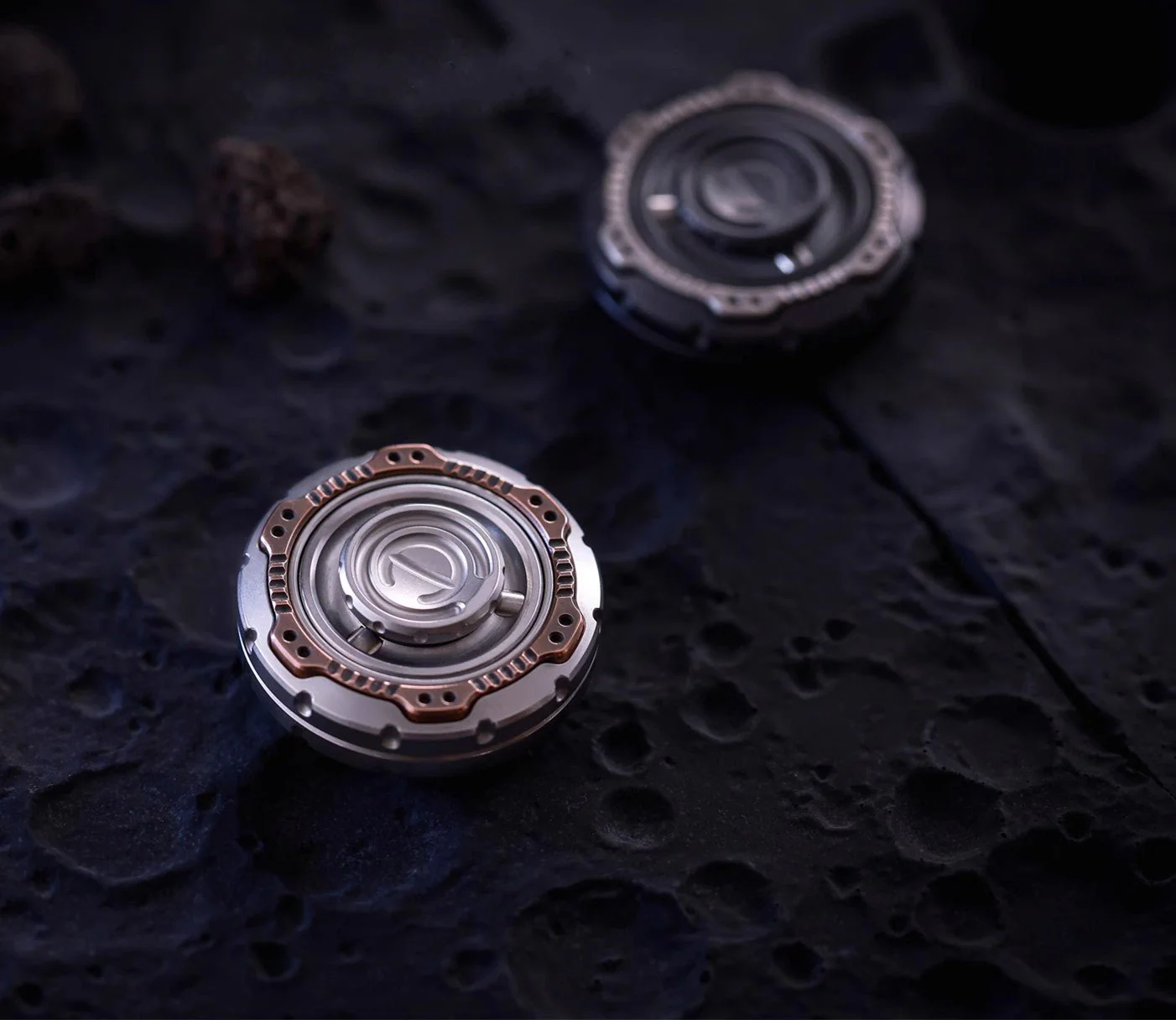 ACEdc 3-B Three Body Haptic Coin Fidget Spinner - Image 5