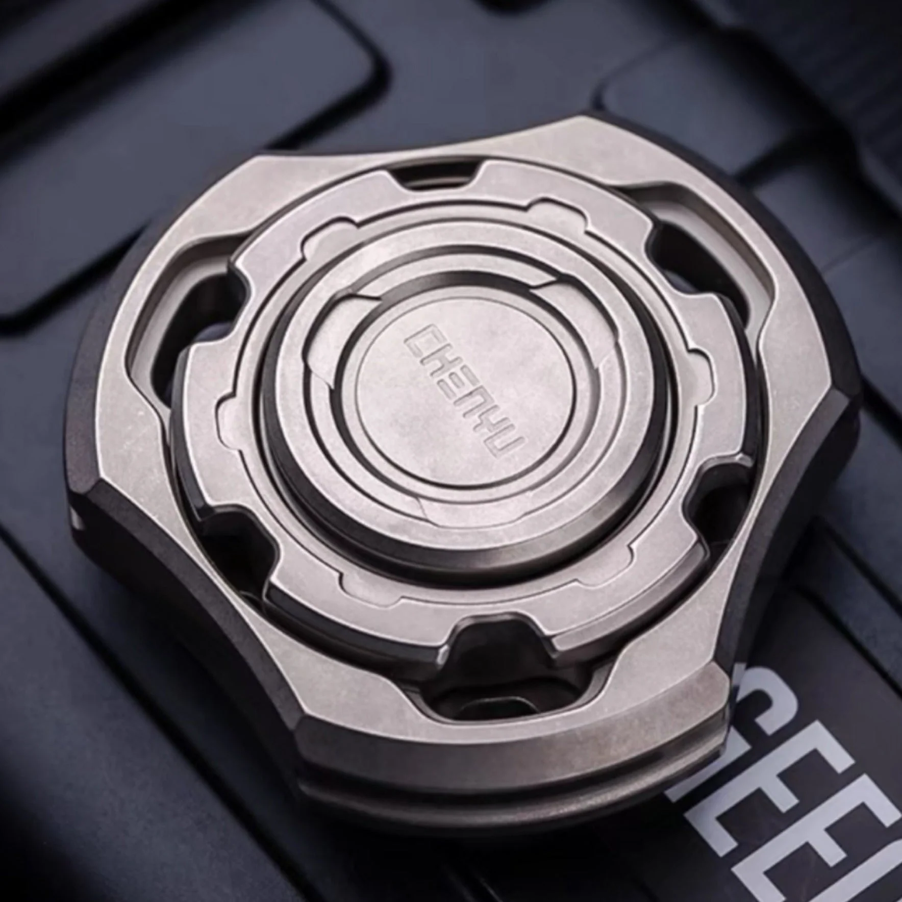 Chenyu COMPOSITE Linkage Fidget Spinner - Image 3