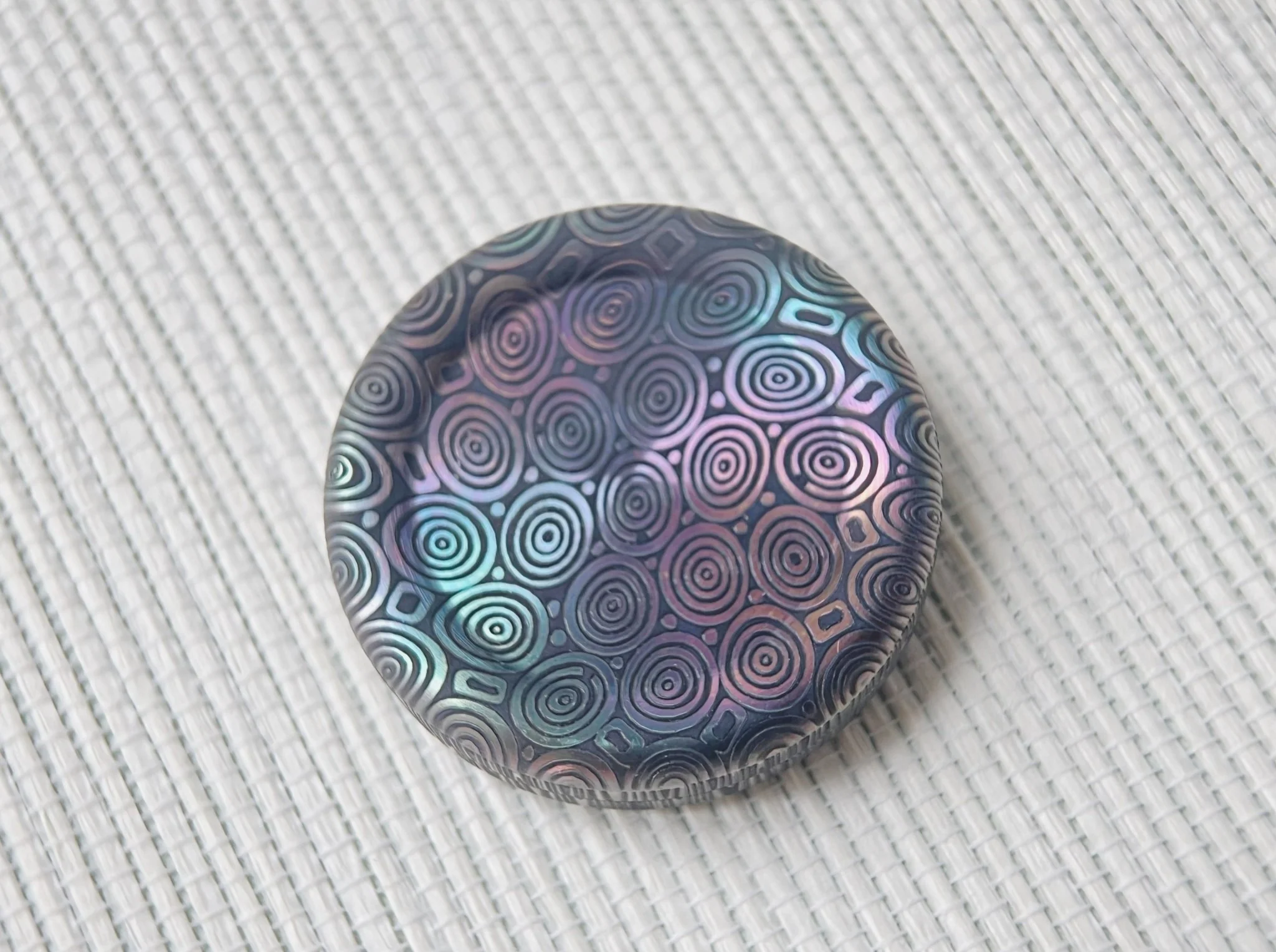 FreeEDC Engraved Haptic Coin - Image 9