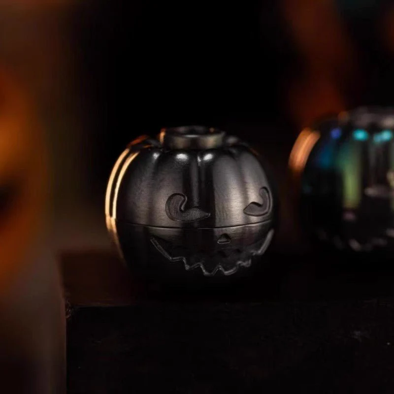 GPC EDC Pumpkin Knife Bead Spinner - Image 2