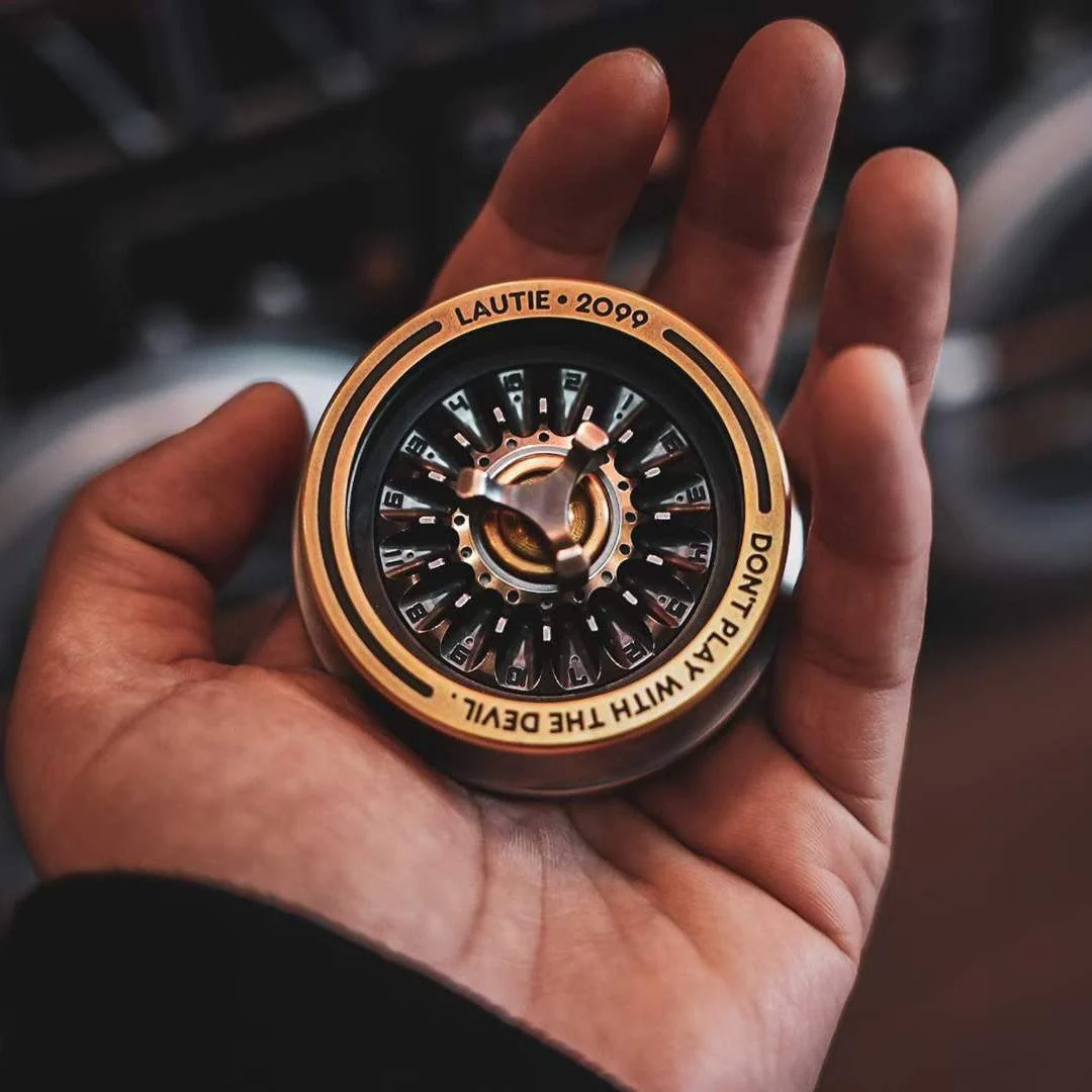 Lautie CARNIVAL Roulette Wheel Desk Fidget Spinner - Image 35