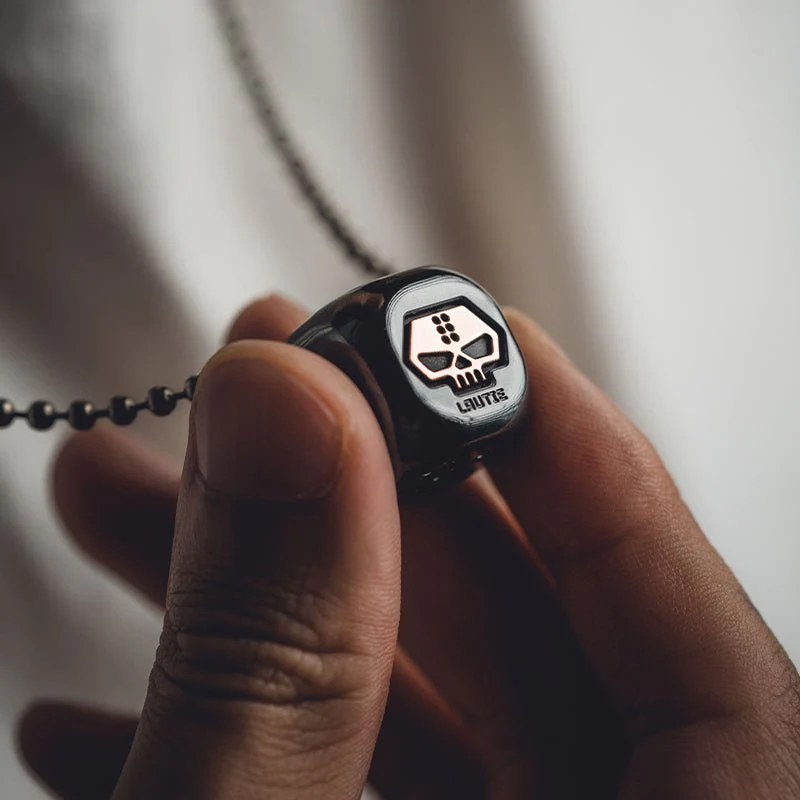 Lautie Warrior Monk Dice Knife Bead Pendant - Image 6