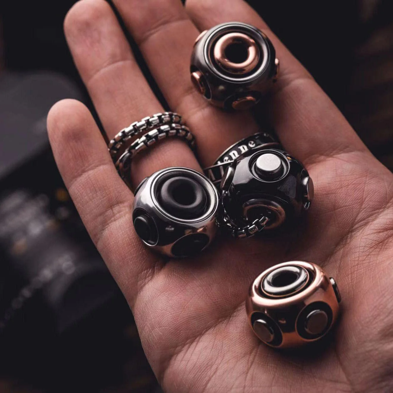 Lautie NOIZ SPORE Knife Bead Fidget Spinner - Image 8
