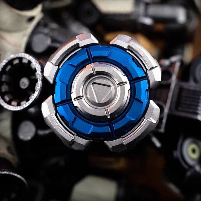 Mackie NUCLEAR Linkage Fidget Spinner - Image 3