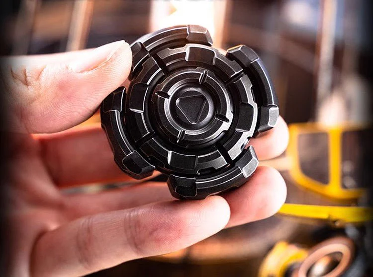 Mackie NUCLEAR Linkage Fidget Spinner - Image 5