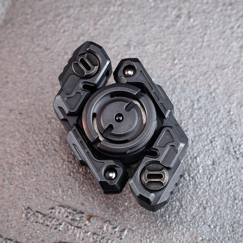 Mackie ROBOTIC ARM Fidget Spinner - Image 4