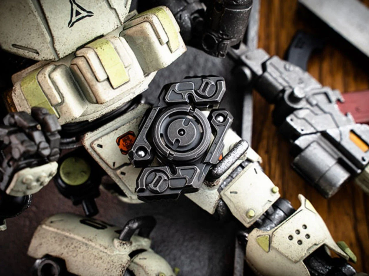 Mackie ROBOTIC ARM Fidget Spinner - Image 9