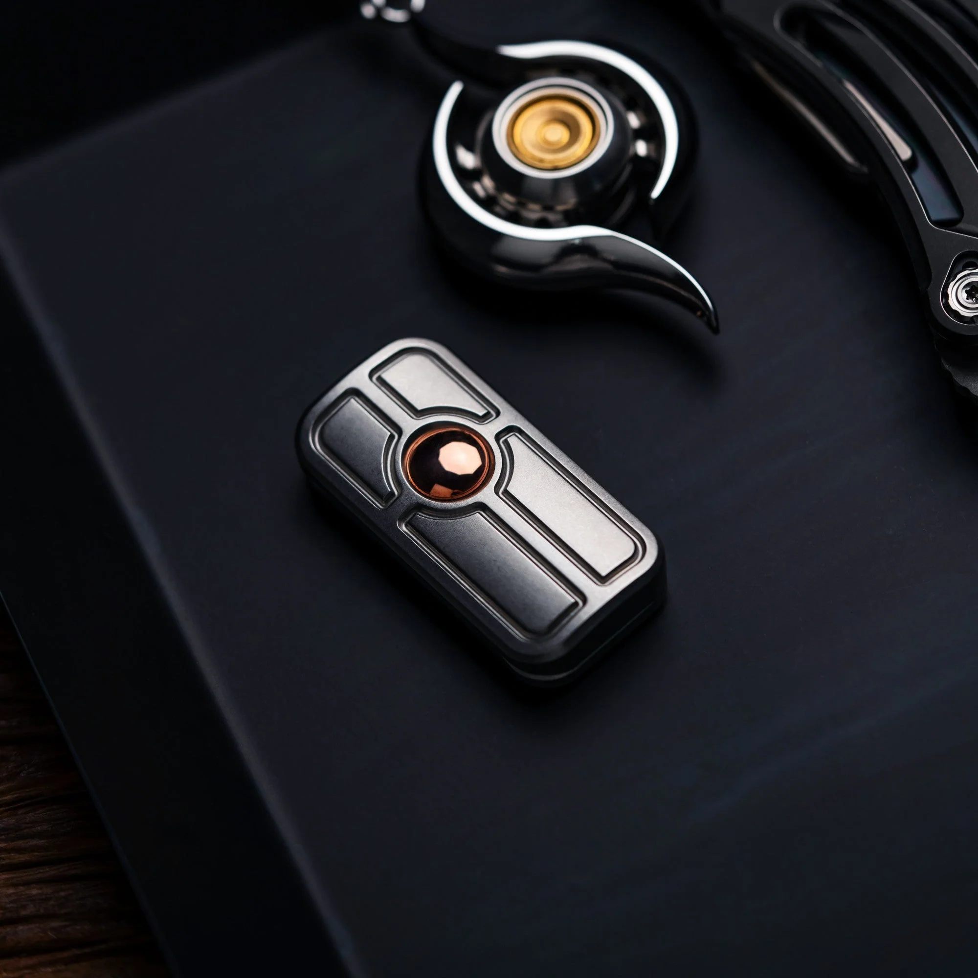 Wanwu CENTURION Shield Fidget Slider Clicker - Image 14