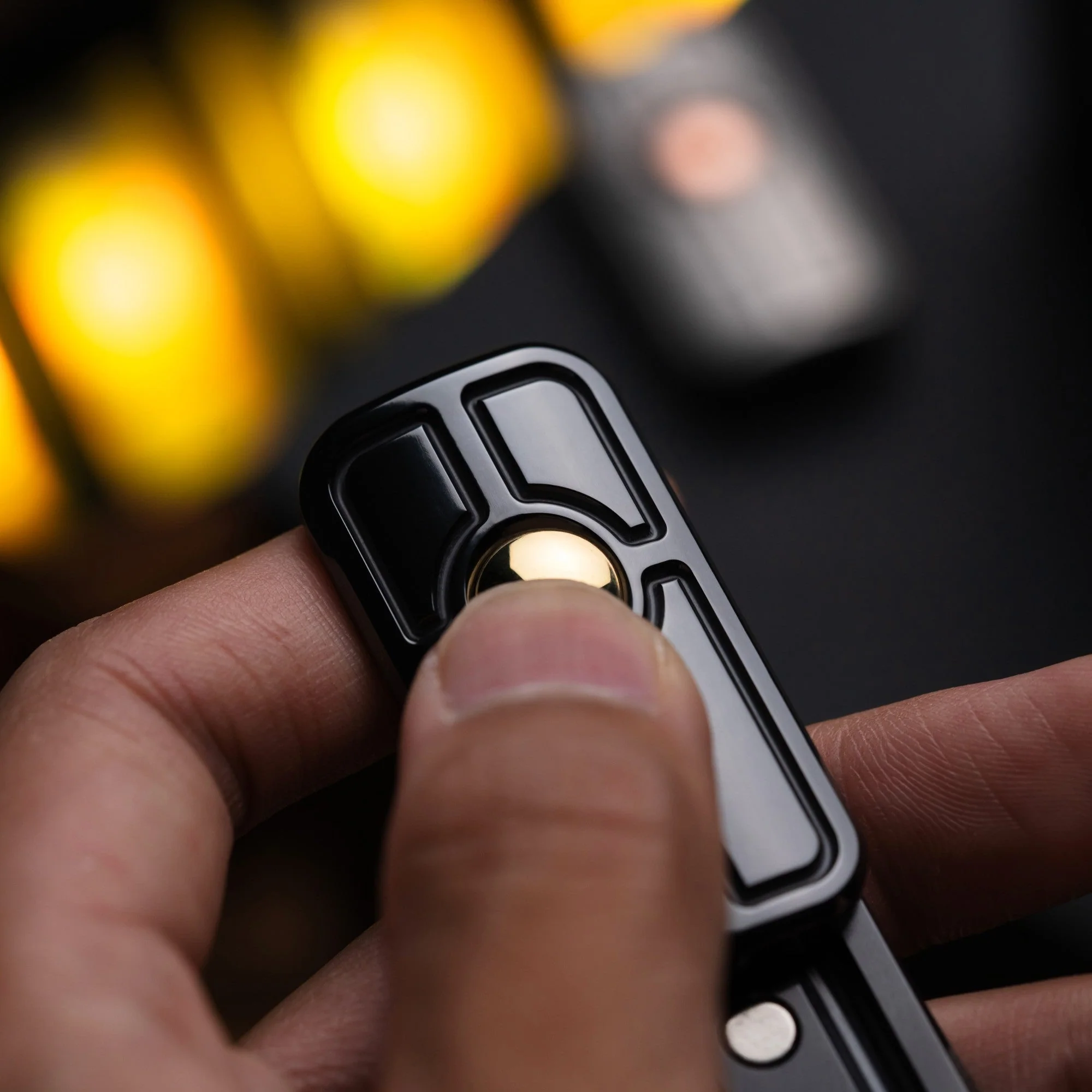 Wanwu CENTURION Shield Fidget Slider Clicker - Image 8