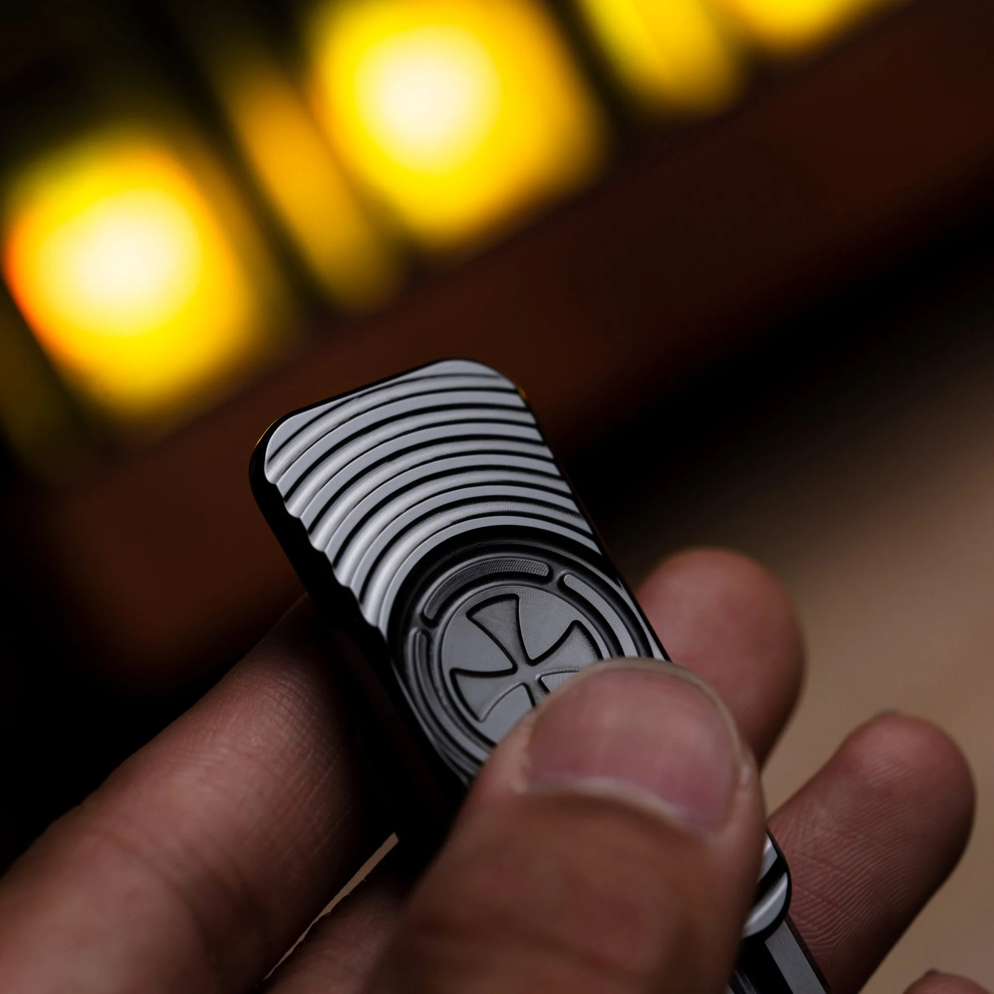 Wanwu CENTURION Shield Fidget Slider Clicker - Image 9