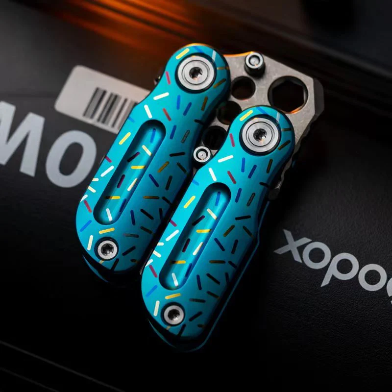 Wanwu COMPACT Gravity Fidget Prybar - Image 3