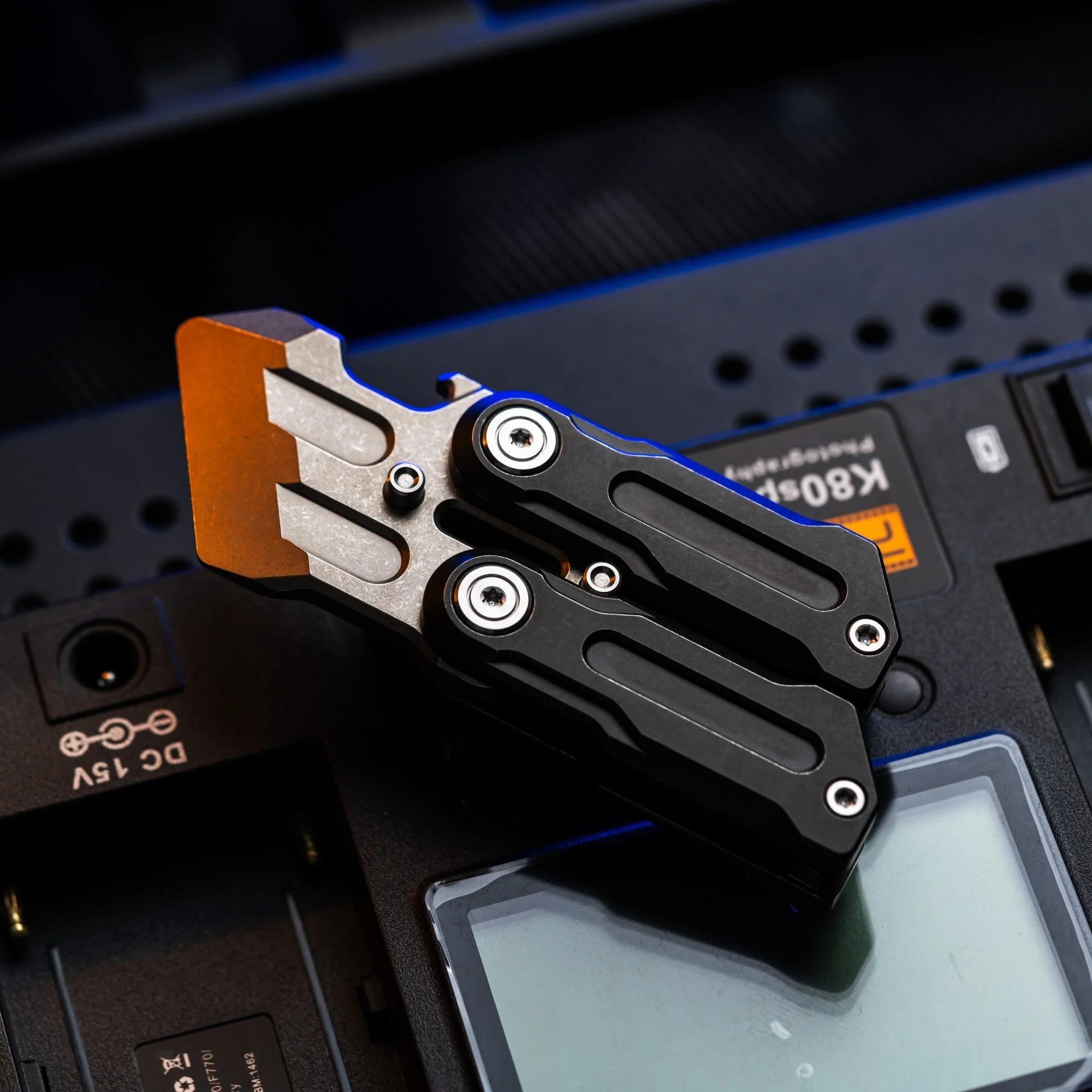 Wanwu COMPACT Gravity Fidget Prybar - Image 31