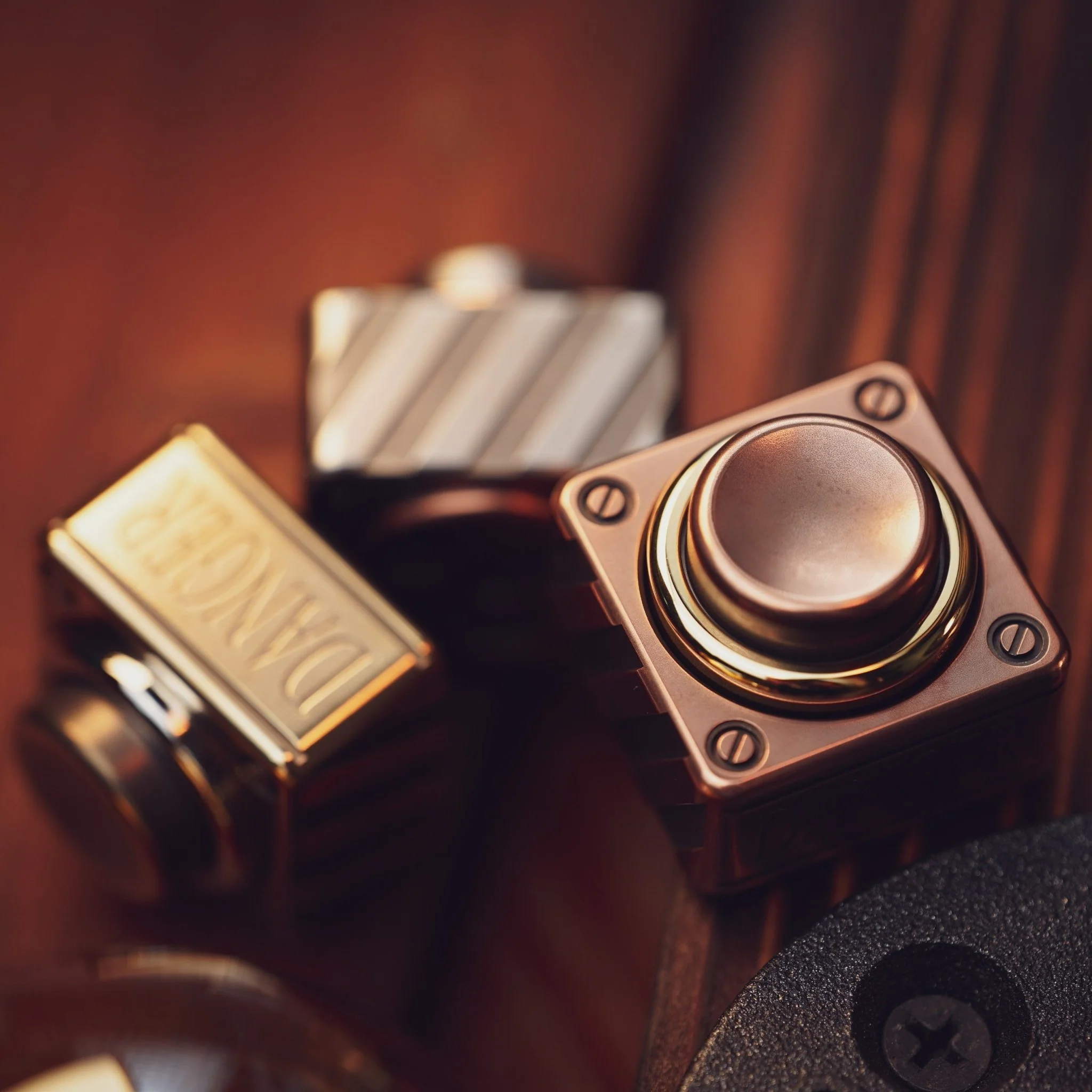Wanwu DANGER BUTTON Fidget Clicker Spinner - Image 13