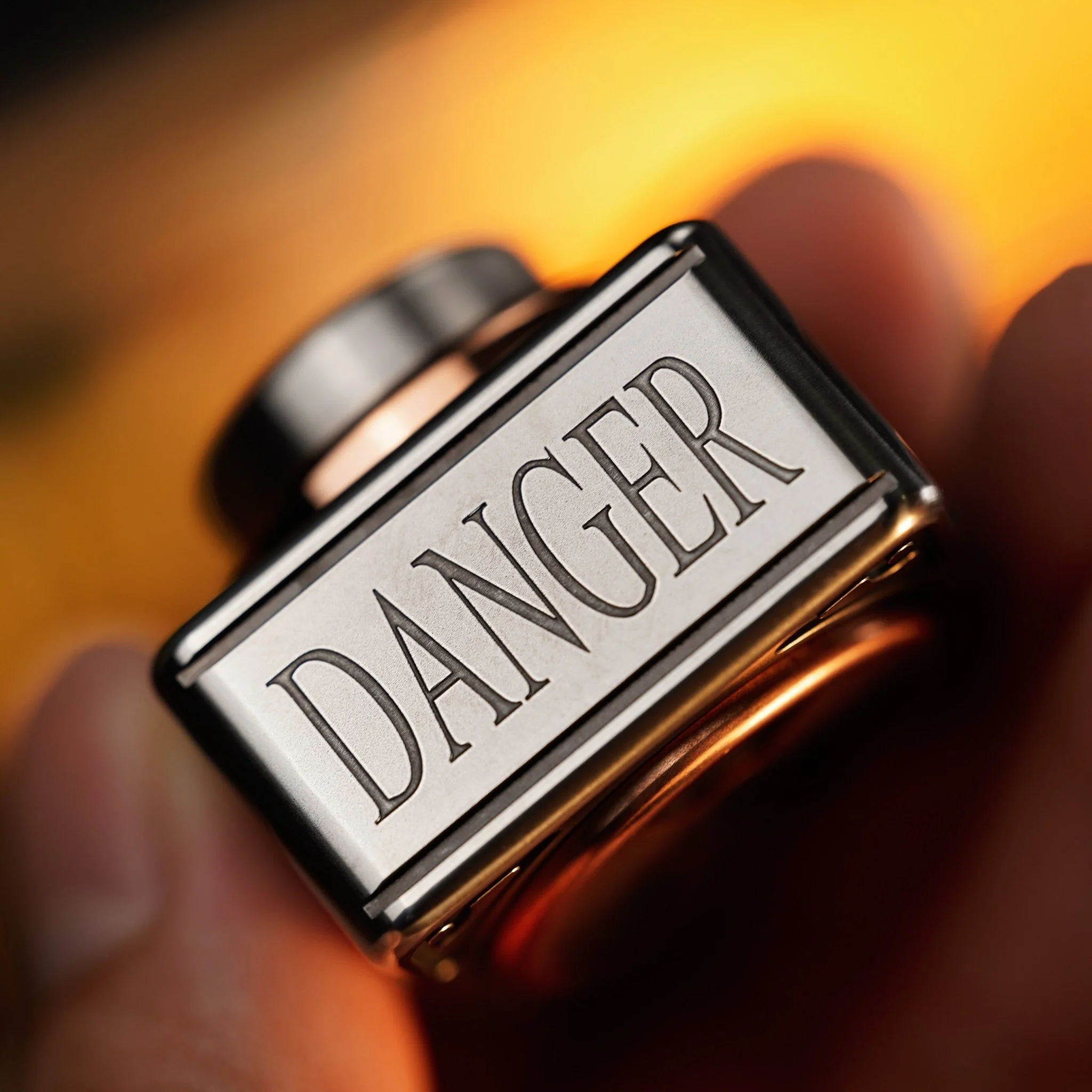 Wanwu DANGER BUTTON Fidget Clicker Spinner - Image 7