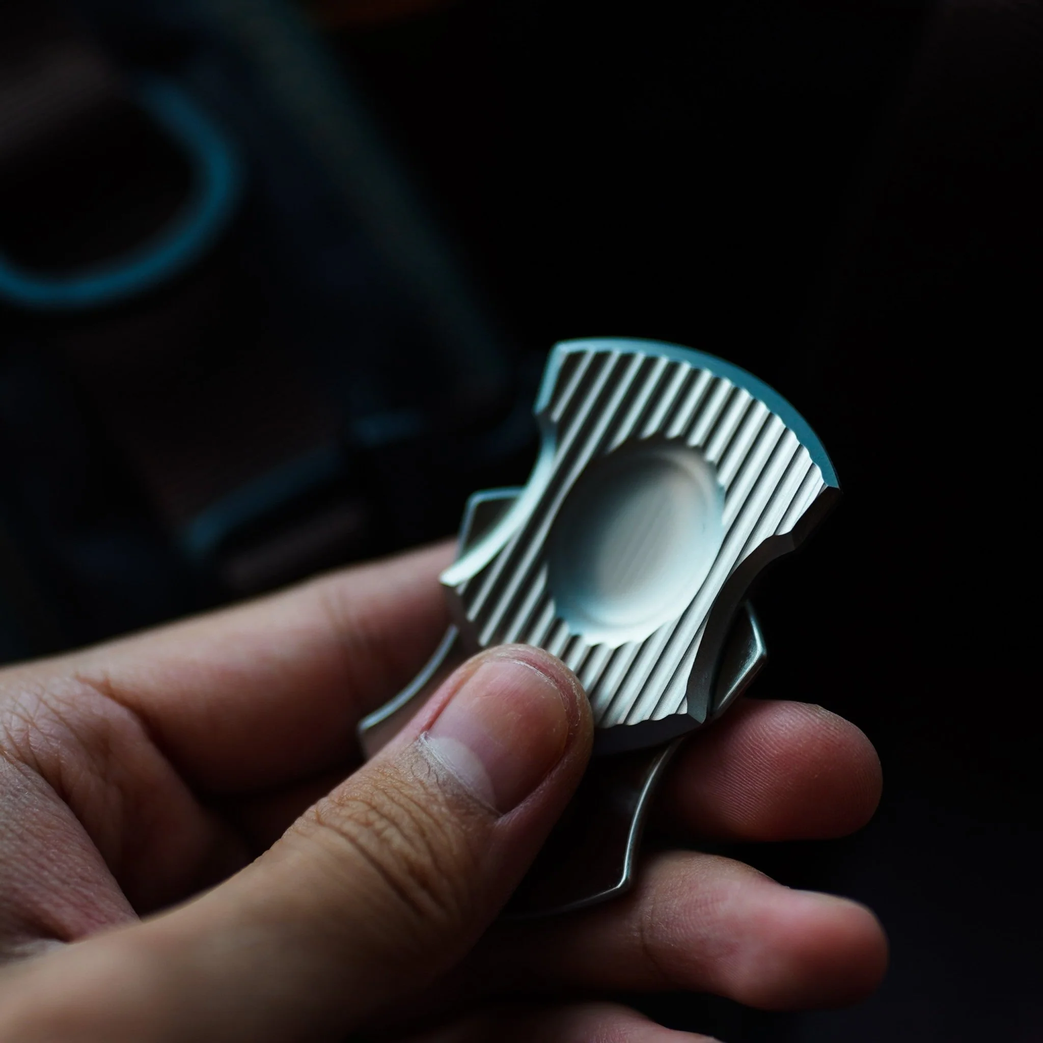 Wanwu KNIGHT Shield Fidget Slider - Image 10