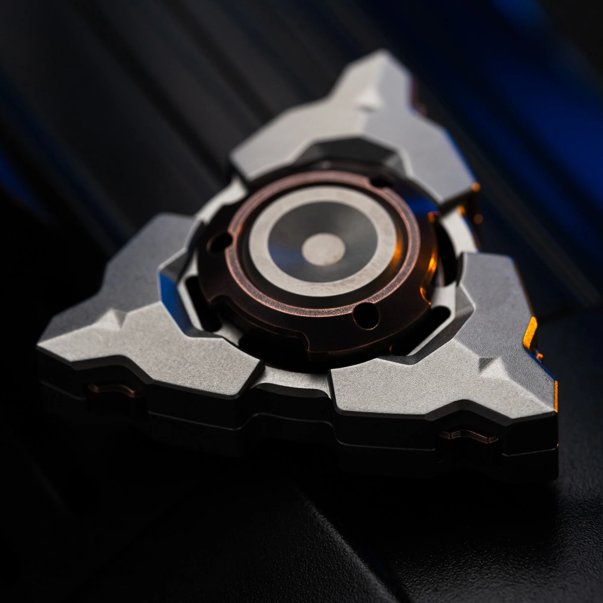 Wanwu Split Armor Fidget Spinner - Image 10