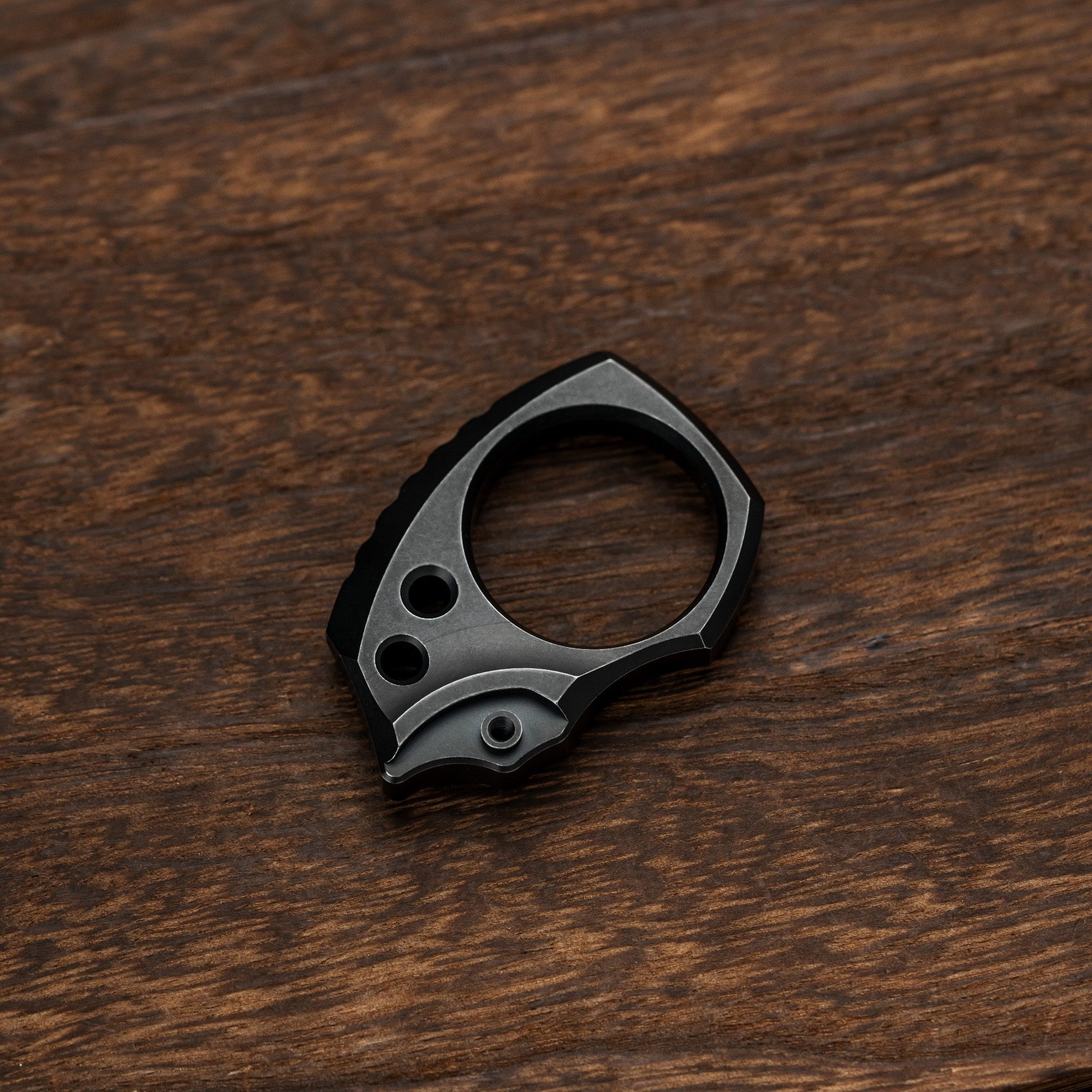 Wanwu V-BLOOD Gravity Fidget Prybar - Image 15