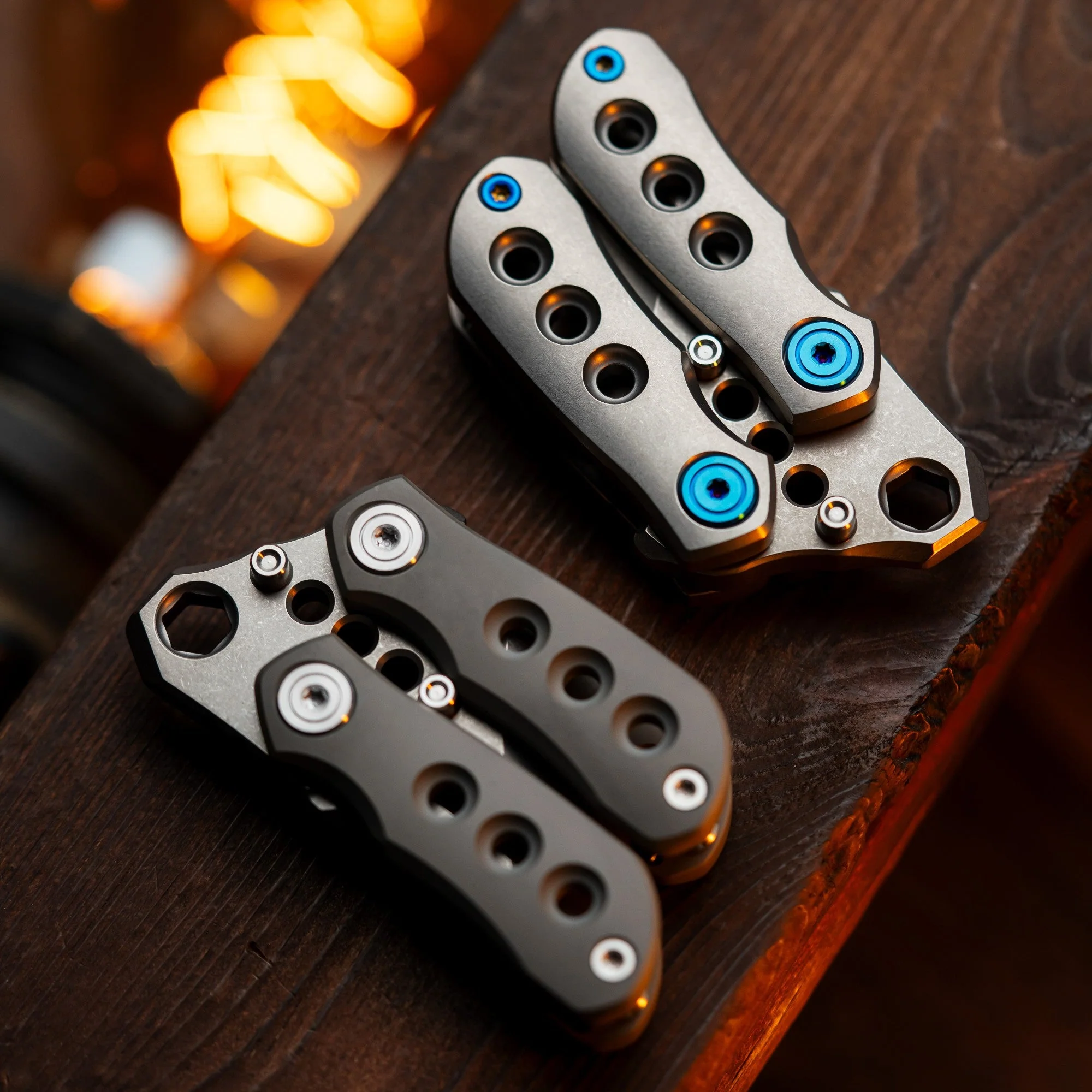 Wanwu V-BLOOD Gravity Fidget Prybar - Image 23