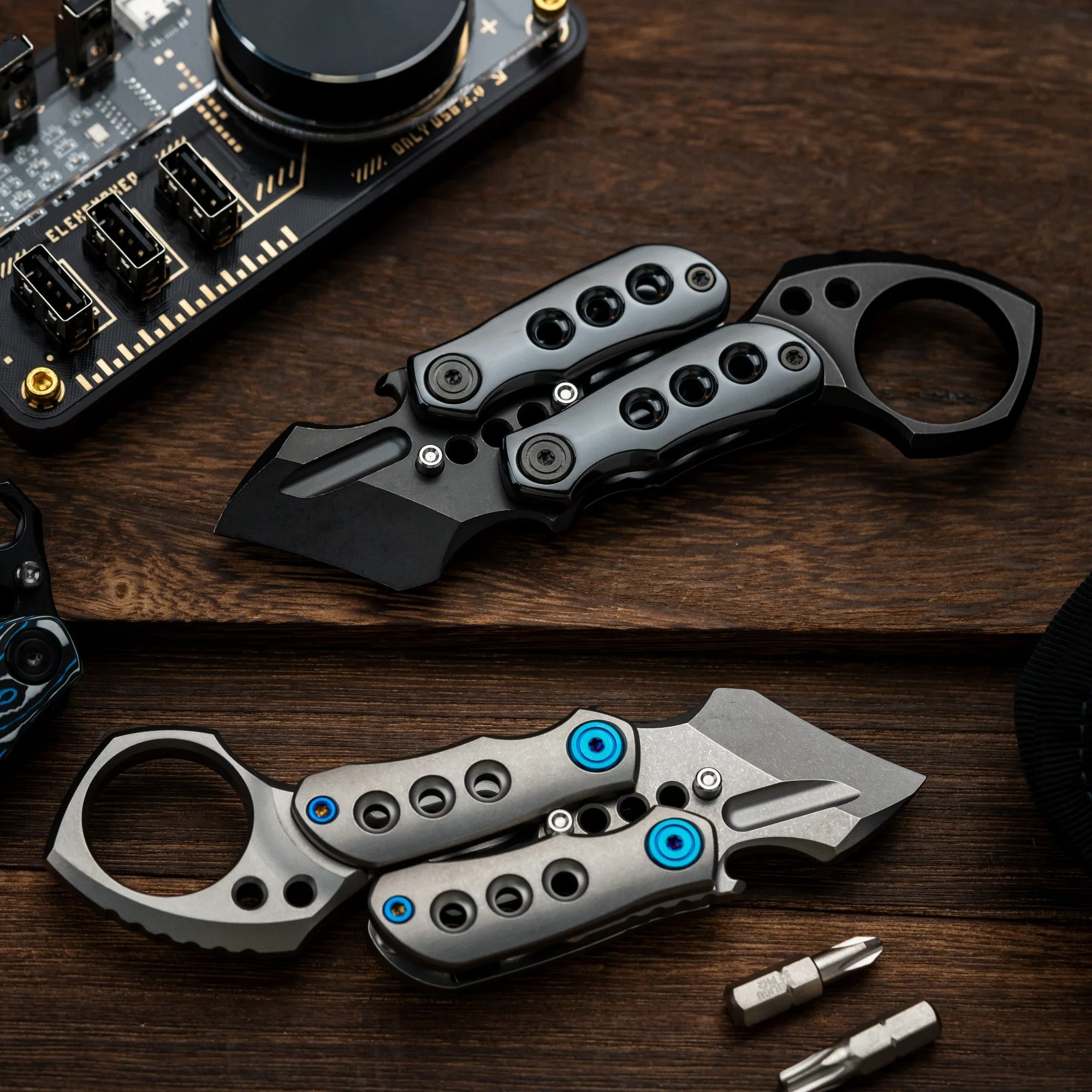 Wanwu V-BLOOD Gravity Fidget Prybar - Image 26