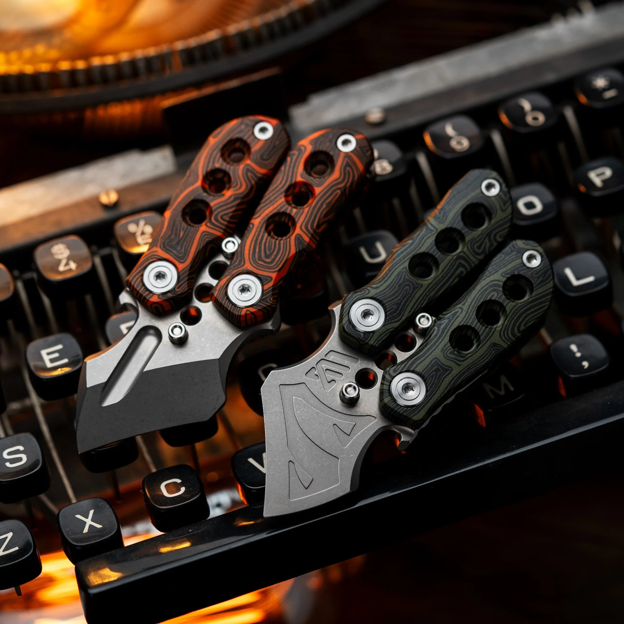 Wanwu V-BLOOD Gravity Fidget Prybar - Image 29