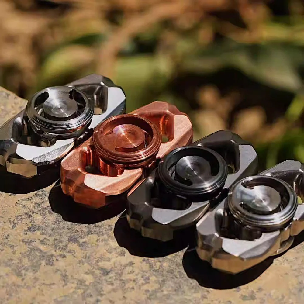 Yolo Studio MINI-G Fidget Spinner
